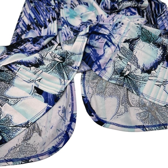 Chicos Easy Wear Open Front Cardigan Size L Packable Blue Black Tropical Print - Picture 10 of 10